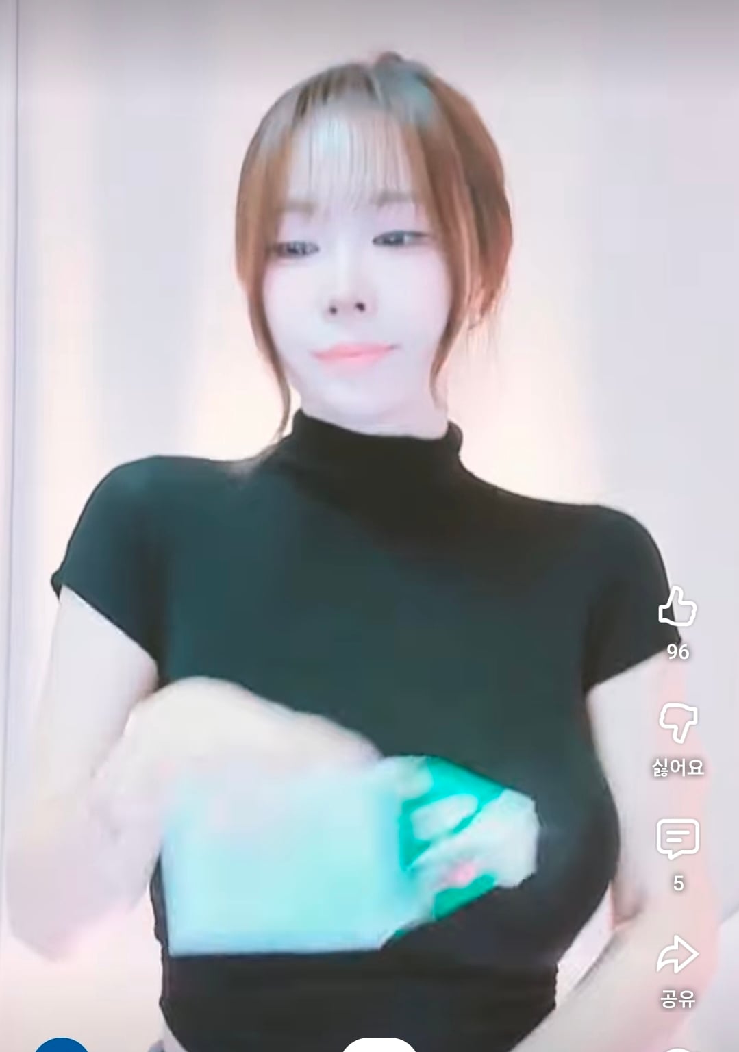 Screenshot_20260211_164657_YouTube.jpg