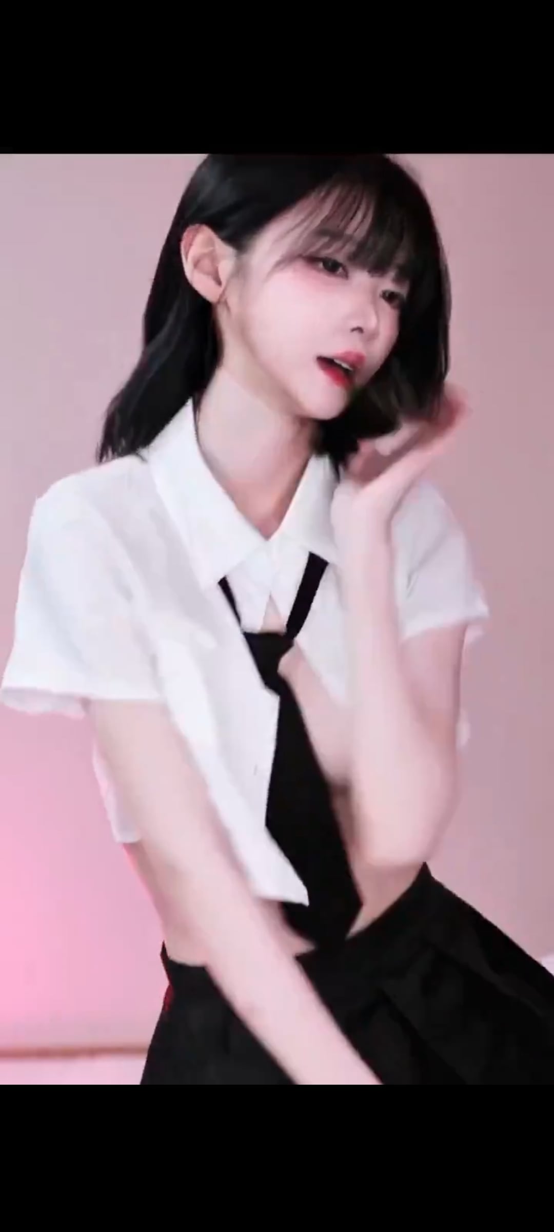 Screenshot_20261010_120154_MX Player.jpg